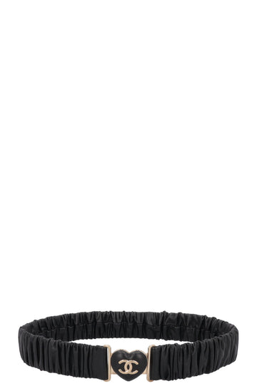 CHANEL 2022 Heart CC Belt Leather Black