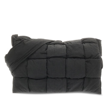 Luxury Bottega Veneta Maxi Intrecciato Padded Tech Cassette (SHG-s65SGg)