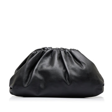 Luxury Bottega Veneta The Pouch Clutch (SHG-Jks4mk)