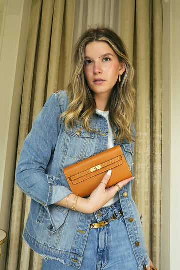 Kelly Wallet To Go Gold Veau leather  B Stamp