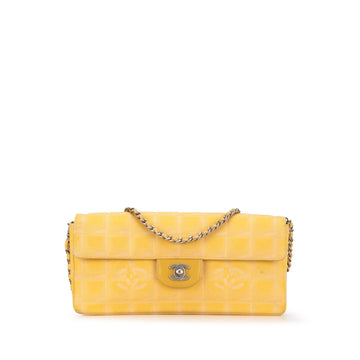 Top Quality Chanel New Travel Line Nylon East West Flap (SHG-MfcRz0)