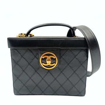 Top Quality Chanel Top Quality Chanel Top Quality Chanel quilted cosmetic bag in black leather and gold chain