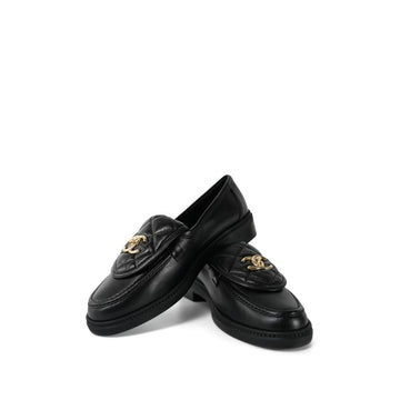 24C Black leather CC Turnlock Loafers Size 38