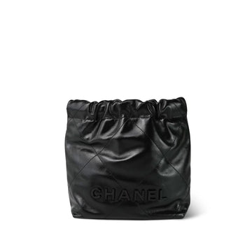 24P So Black leather Quilted Mini 22 Bag