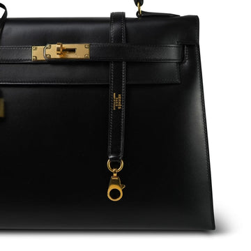 Kelly 32 Black Box leather  U Circle Stamp