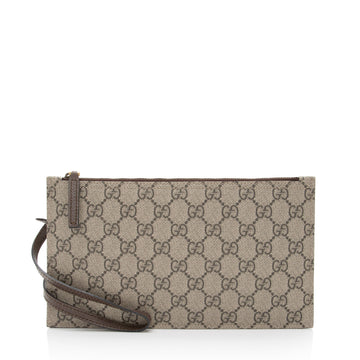 Gucci GG Supreme Pochette