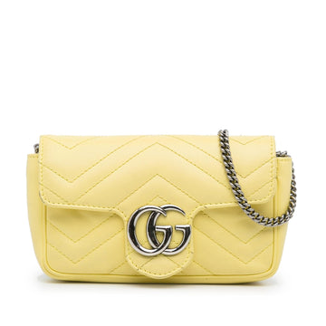 Gucci Super Mini GG Marmont Matelasse Crossbody Bag (SHG-09ddxk)