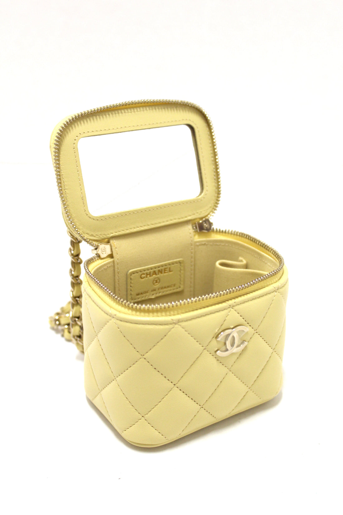 NEW  Top Quality Chanel Yellow Leather Top Handle Mini Vanity Case Crossbody Bag