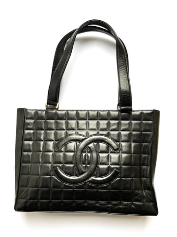 Vintage CHANEL Chocolate Bar Black Leather Shoulder  Bag