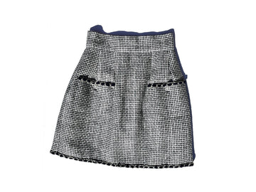 New  CHANEL 16P Black White A Line Knee Length Skirt 42 6
