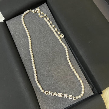 Chanel 20B Pearl Waist Belt with CHANEL Logo, Diamantes and LGHW
