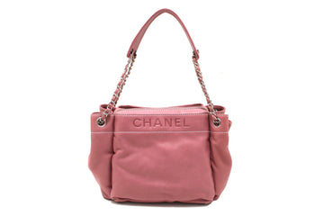 Top Quality Chanel Pink Leather Leather Shoulder Bag