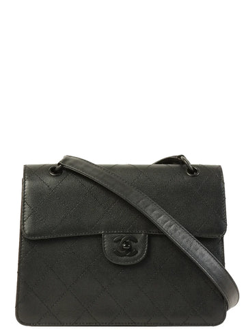 Top Quality Chanel Around 1998 Made Leather Skin Turn-Lock Shoulder Bag Black