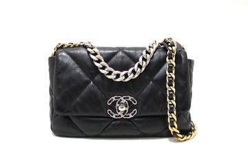 Top Quality Chanel 19 Medium Black Quilted Leather Leather Shoulder Crossbody Bag