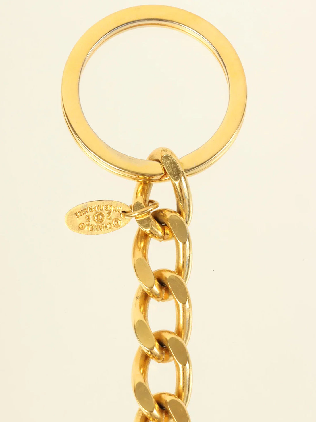 Top Quality Chanel 1991 Made Round Cc Mark Cutout Key Ring Gold