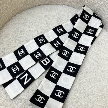 Chanel CC Logo Bandeau in Black and White 100% Silk (Model: AA8768)
