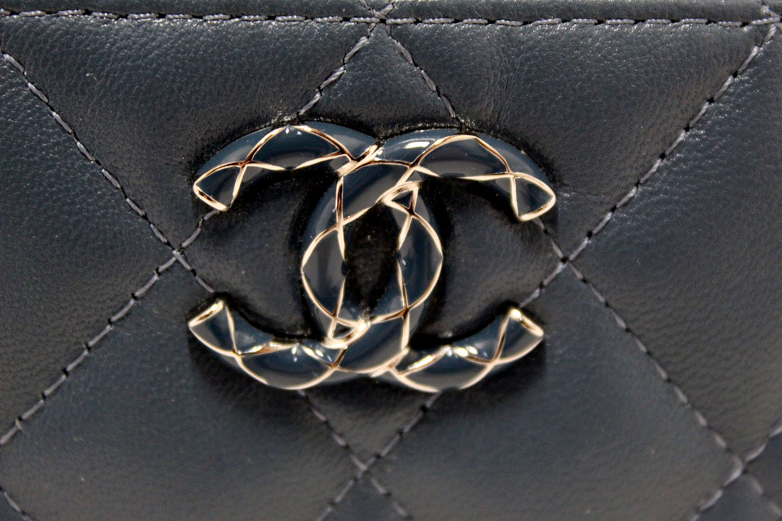 Top Quality Chanel Blue Quilted Leather Leather Card Holder