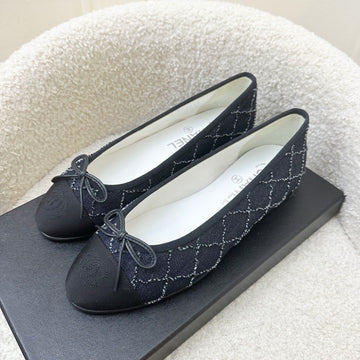 Chanel Classic Ballerina Pumps in Embroidered Denim / Black Gosgrain Size 36