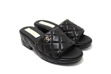 Top Quality Chanel Black Quilted Leather Leather Platform Slide Size 36