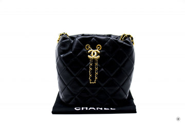 Top Quality Chanel AS2859B06895 Bucket Bag With Imitation Pearls Black / 94305 Leather Shoulder Bags Gbhw