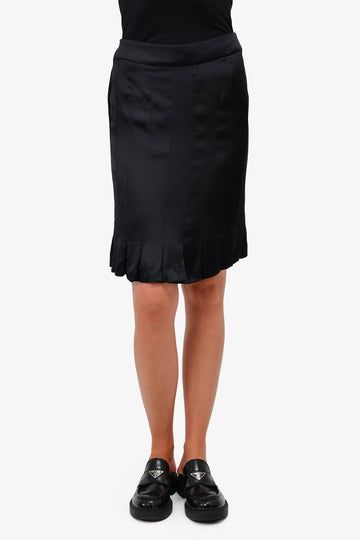 Chanel 2005 Black Wool/Silk Pleated Skirt Size 38