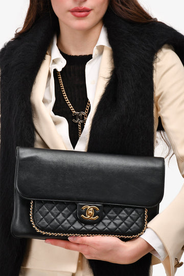 Chanel 2017/18 Black Lambskin 'Unchained' CC Clutch
