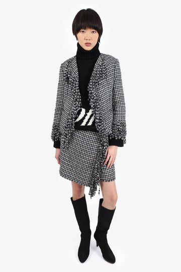 Chanel 07P Black/White Houndstooth Tweed Fringe Jacket with Skirt Set Size 40/42