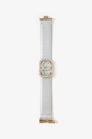 Chanel 2020 Silver Leather Crystal/Pearl CC Square Bracelet