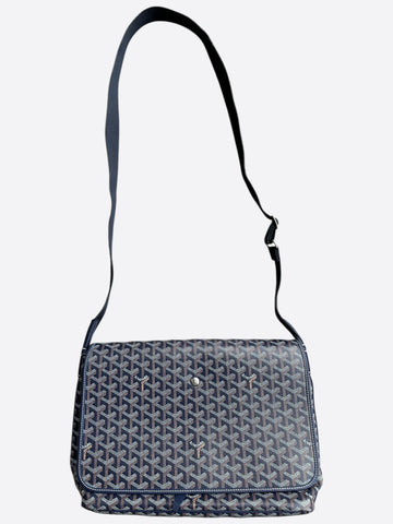 Goyard Navy Capetien MM Messenger Bag