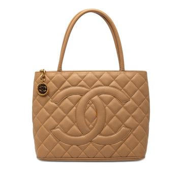 Medallion Tote Quilted Leather