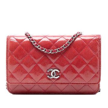 Wallet on Chain Quilted Leather