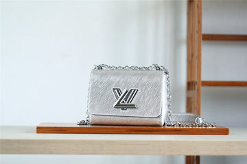 Fashion Lu-Vi bags - 8442