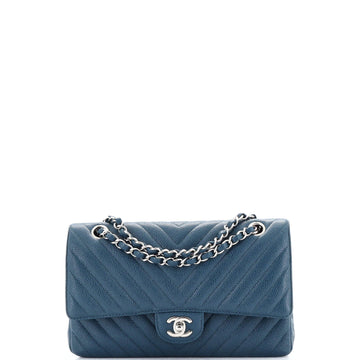 CHANEL Classic Double Flap Bag Chevron Caviar Medium