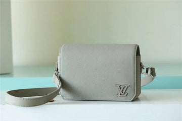Fashion Lu-Vi bags - 9917