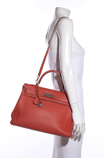 Hermès Sanguine Kelly 35 cm Handle Bag