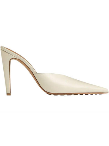 Luxury Bottega Veneta Punta Pump Heel White