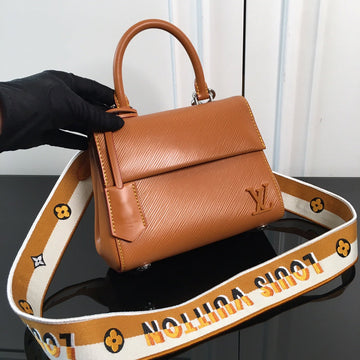 Fashion Lu-Vi bags - 17243