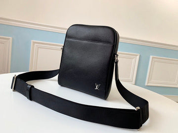 Fashion Lu-Vi bags - 3246