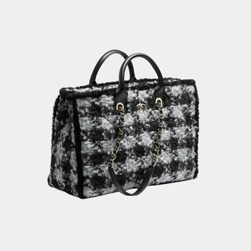 Basket in Tweed Sheepskin and Gold-Tone Metal