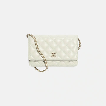 Classic Wallet on Chain in Grained Shiny Calfskin and Gold Tone Metal