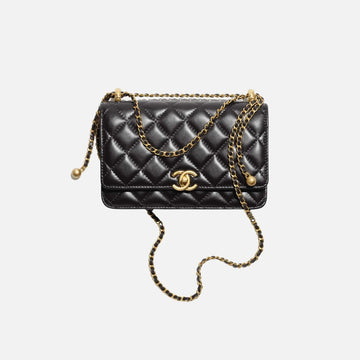Wallet on Chain in Shiny Calfskin and Gold Tone Metal