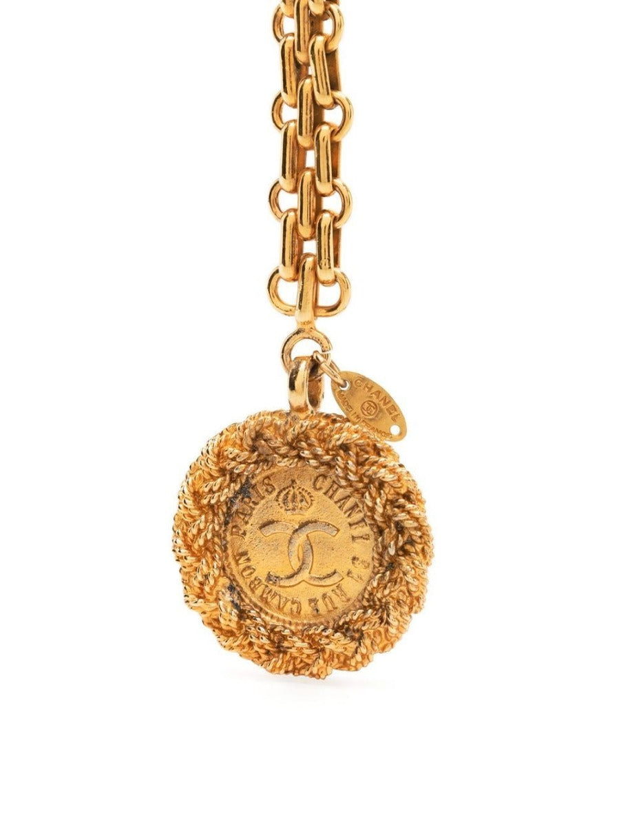 31 Rue Cambon Gold Medallion Keyring