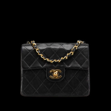 Black Leather Chanel Shoulder Bag