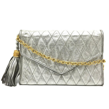 White Leather Chanel Shoulder Bag