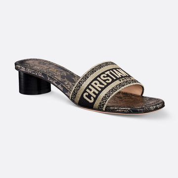 Dway Heeled Slide
