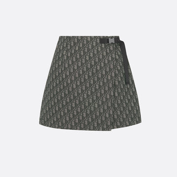 Skort