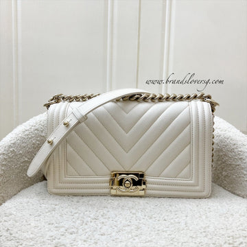 Chanel Medium 25cm Boy Flap in Chevron Quilted White Caviar and Shiny GHW