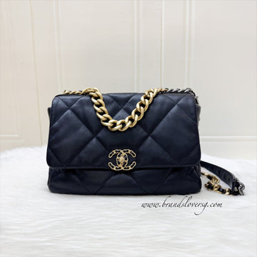 Chanel 19 Medium / Large Flap in Black Lambskin and 3-tone HW