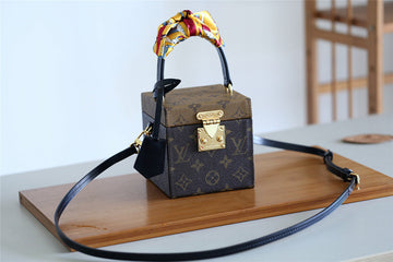 Fashion Lu-Vi bags - 9401