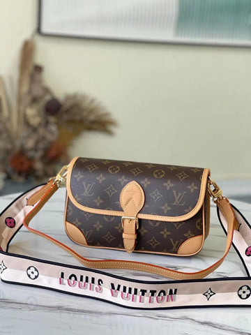 Fashion Lu-Vi bags - 17205